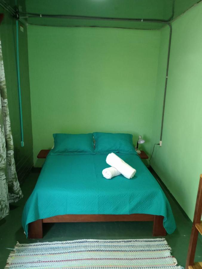 Container House Cahuita Ξενοδοχείο Εξωτερικό φωτογραφία